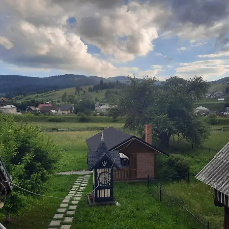 Casa Dumitru Si Elena Bucovina بيت للعطل